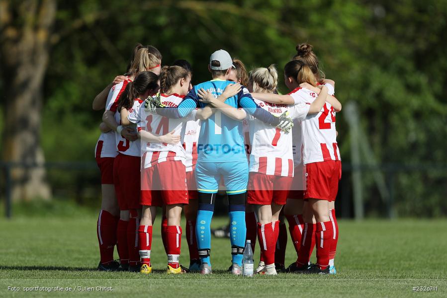 Mannschaftskreis, Sportgelände, Karsbach, 07.05.2022, BFV, sport, action, Mai 2022, Saison 2021/2022, Fussball, Bezirksoberliga Frauen, BOL, FWK, FCK, FC Würzburger Kickers II, FC Karsbach - Bild-ID: 2326711 Mannschaftskreis, Sportgelände, Karsbach, 07.05.2022, BFV, sport, action, Mai 2022, Saison 2021/2022, Fussball, Bezirksoberliga Frauen, BOL, FWK, FCK, FC Würzburger Kickers II, FC Karsbach - Bild-ID: 2326711