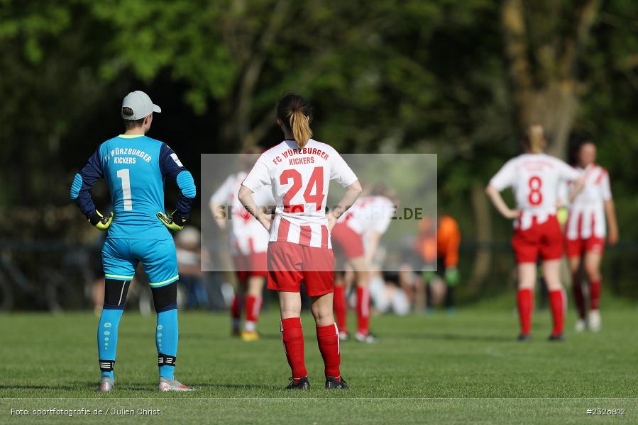 Antje Verheyen, Sportgelände, Karsbach, 07.05.2022, BFV, sport, action, Mai 2022, Saison 2021/2022, Fussball, Bezirksoberliga Frauen, BOL, FWK, FCK, FC Würzburger Kickers II, FC Karsbach - Bild-ID: 2326812 Antje Verheyen, Sportgelände, Karsbach, 07.05.2022, BFV, sport, action, Mai 2022, Saison 2021/2022, Fussball, Bezirksoberliga Frauen, BOL, FWK, FCK, FC Würzburger Kickers II, FC Karsbach - Bild-ID: 2326812