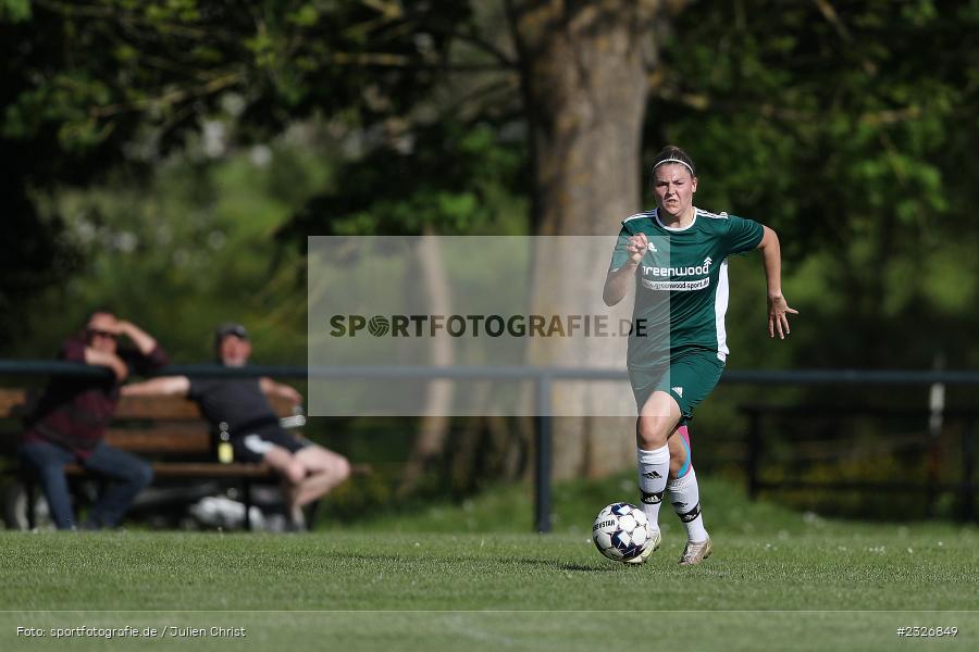 Tamira Stegmann, Sportgelände, Karsbach, 07.05.2022, BFV, sport, action, Mai 2022, Saison 2021/2022, Fussball, Bezirksoberliga Frauen, BOL, FWK, FCK, FC Würzburger Kickers II, FC Karsbach - Bild-ID: 2326849 Tamira Stegmann, Sportgelände, Karsbach, 07.05.2022, BFV, sport, action, Mai 2022, Saison 2021/2022, Fussball, Bezirksoberliga Frauen, BOL, FWK, FCK, FC Würzburger Kickers II, FC Karsbach - Bild-ID: 2326849