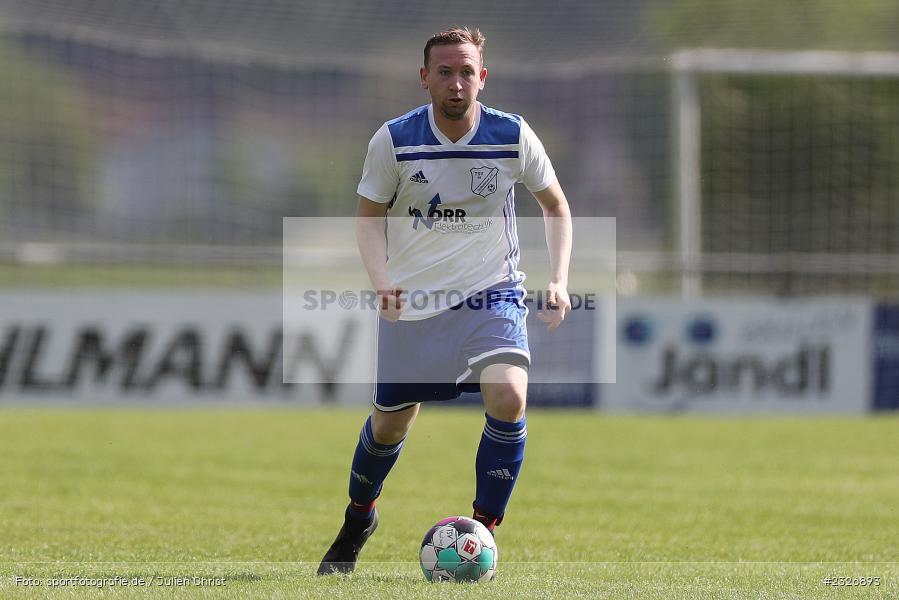 Philipp Knorr, Sportgelände, Karlstadt-Karlburg, 07.05.2022, BFV, sport, action, Mai 2022, Saison 2021/2022, Fussball, Gruppe 2, Kreisliga Würzburg, TSV, TSV Duttenbrunn, TSV Karlburg II - Bild-ID: 2326893