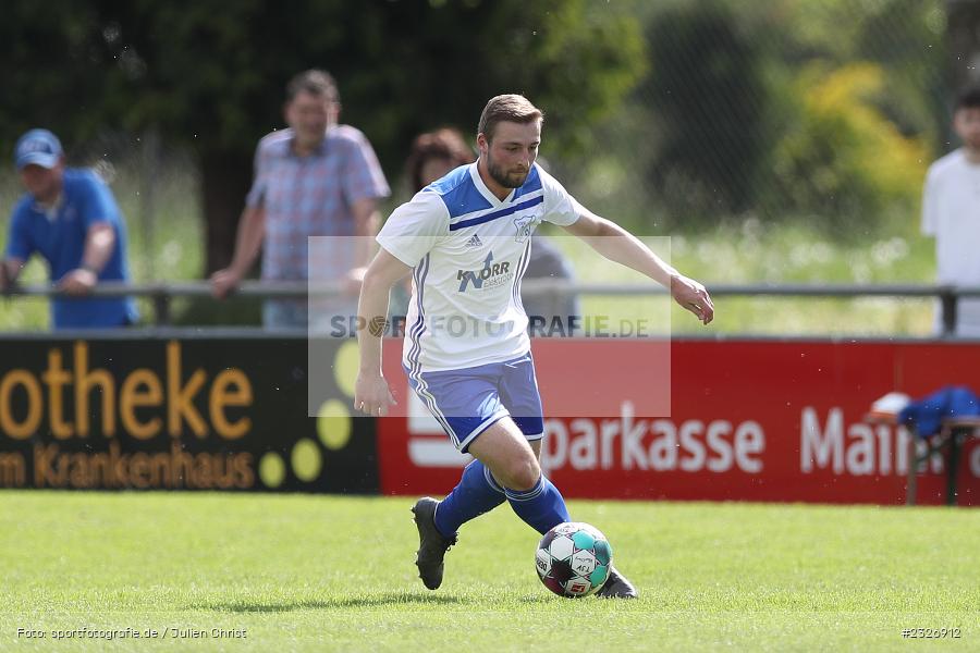 Leon Leibold, Sportgelände, Karlstadt-Karlburg, 07.05.2022, BFV, sport, action, Mai 2022, Saison 2021/2022, Fussball, Gruppe 2, Kreisliga Würzburg, TSV, TSV Duttenbrunn, TSV Karlburg II - Bild-ID: 2326912