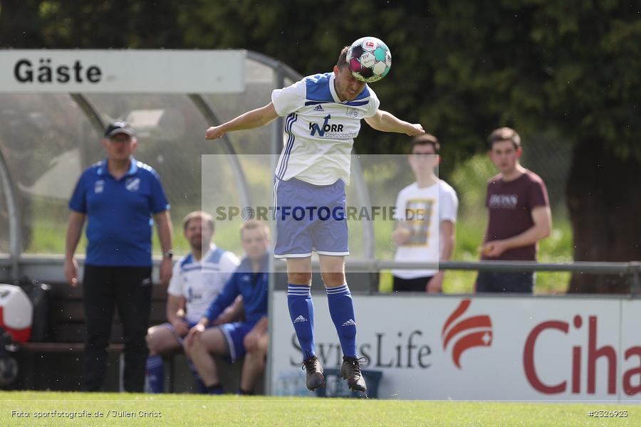 Leon Leibold, Sportgelände, Karlstadt-Karlburg, 07.05.2022, BFV, sport, action, Mai 2022, Saison 2021/2022, Fussball, Gruppe 2, Kreisliga Würzburg, TSV, TSV Duttenbrunn, TSV Karlburg II - Bild-ID: 2326923