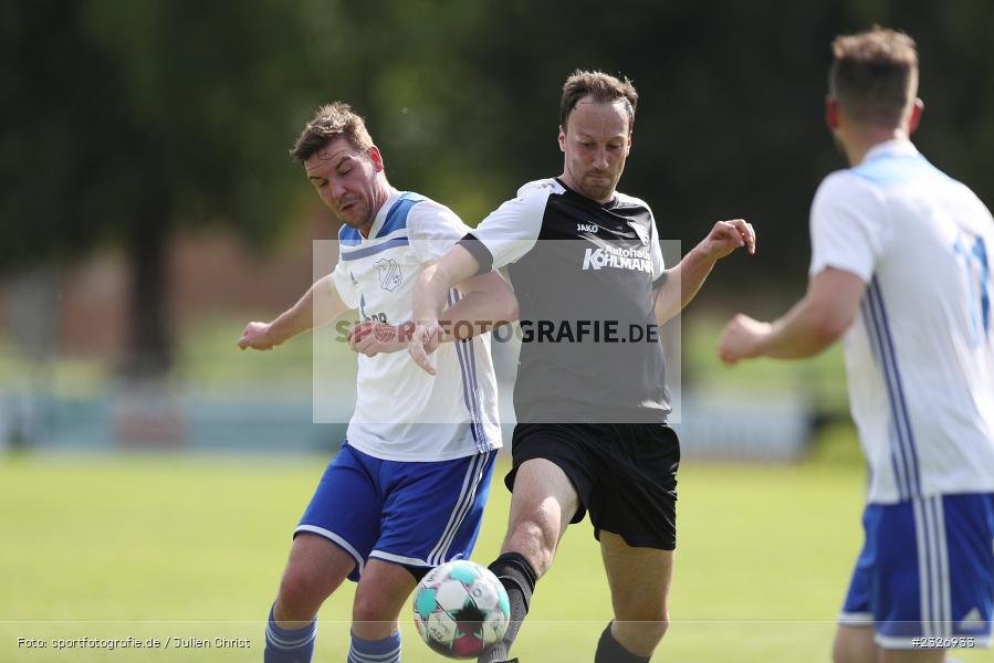 Julian Scheiner, Sportgelände, Karlstadt-Karlburg, 07.05.2022, BFV, sport, action, Mai 2022, Saison 2021/2022, Fussball, Gruppe 2, Kreisliga Würzburg, TSV, TSV Duttenbrunn, TSV Karlburg II - Bild-ID: 2326933