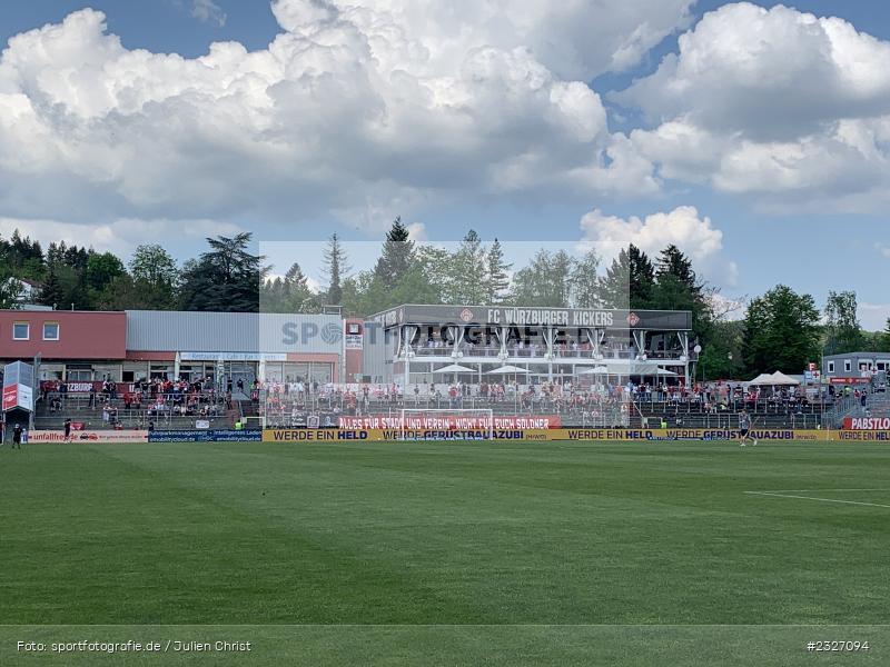 Söldner, Spruchband, FLYERALARM Arena, Würzburg, 08.05.2022, DFL, sport, action, Mai 2022, Saison 2021/2022, Fussball, 3. Liga, HFC, FCW, Hallescher FC, FC Würzburger Kickers - Bild-ID: 2327094 Söldner, Spruchband, FLYERALARM Arena, Würzburg, 08.05.2022, DFL, sport, action, Mai 2022, Saison 2021/2022, Fussball, 3. Liga, HFC, FCW, Hallescher FC, FC Würzburger Kickers - Bild-ID: 2327094