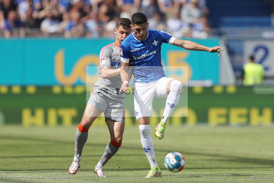Emir Karic, Merck-Stadion am Böllenfalltor, Darmstadt, 15.05.2022, DFL, sport, action, Mai 2022, Saison 2021/2022, Fussball, 2. Bundesliga, SCP, D98, SV98, SC Paderborn 07, SV Darmstadt 98 - Bild-ID: 2327234 Emir Karic, Merck-Stadion am Böllenfalltor, Darmstadt, 15.05.2022, DFL, sport, action, Mai 2022, Saison 2021/2022, Fussball, 2. Bundesliga, SCP, D98, SV98, SC Paderborn 07, SV Darmstadt 98 - Bild-ID: 2327234