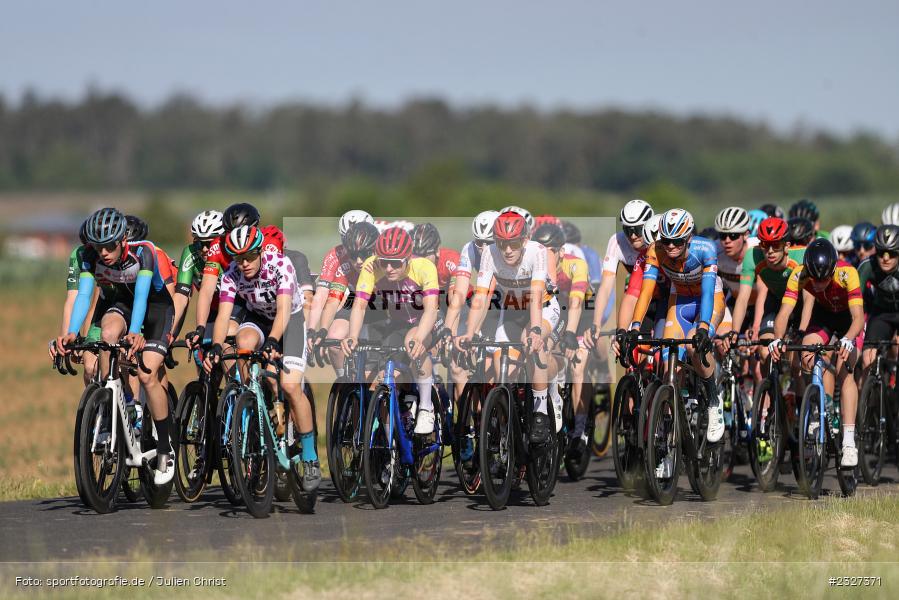 Stadtgebiet, 22.05.2022, Rad Net, BDR, sport, action, Mai 2022, Radrennen, Urspringen, Radsport, Karbach, 34. Main-Spessart-Rundfahrt - Bild-ID: 2327371 Stadtgebiet, 22.05.2022, Rad Net, BDR, sport, action, Mai 2022, Radrennen, Urspringen, Radsport, Karbach, 34. Main-Spessart-Rundfahrt - Bild-ID: 2327371