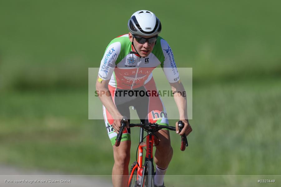 Stadtgebiet, 22.05.2022, Rad Net, BDR, sport, action, Mai 2022, Radrennen, Urspringen, Radsport, Karbach, 34. Main-Spessart-Rundfahrt - Bild-ID: 2327449