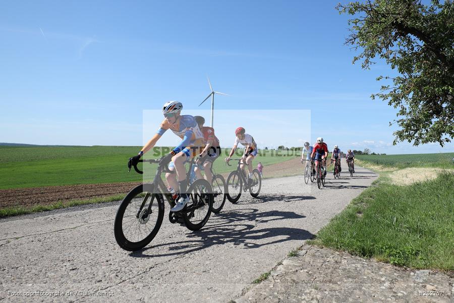 Stadtgebiet, 22.05.2022, Rad Net, BDR, sport, action, Mai 2022, Radrennen, Urspringen, Radsport, Karbach, 34. Main-Spessart-Rundfahrt - Bild-ID: 2327671