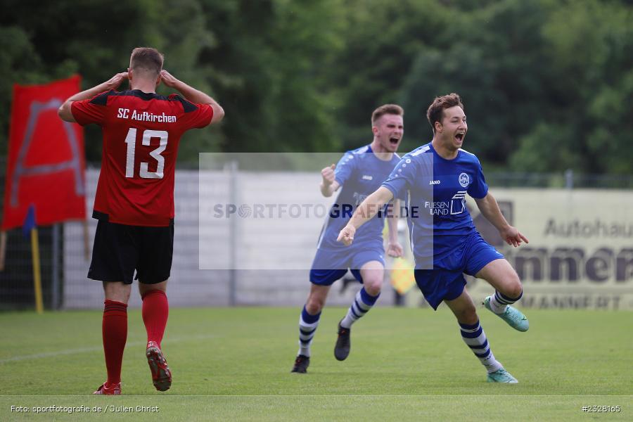 Torjubel, Emotionen, Michael Winkler, Sportgelände, Rimpar, 26.05.2022, BFV, sport, action, Mai 2022, Fussball, Runde 1, Relegation, Landesliga Nordwest, SC Aufkirchen, ASV Rimpar - Bild-ID: 2328165