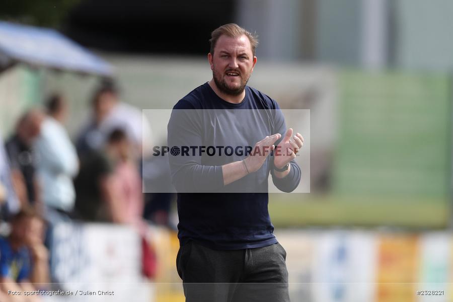 Cheftrainer, Maik Mokos, Sportgelände, Rimpar, 26.05.2022, BFV, sport, action, Mai 2022, Fussball, Runde 1, Relegation, Landesliga Nordwest, SC Aufkirchen, ASV Rimpar - Bild-ID: 2328221