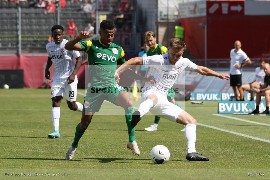 Thomas Haas, FLYERALARM Arena, Würzburg, 25.06.2022, RLSW, BFV, sport, action, Fussball, Juni 2022, Saison 2022/2023, Regionalliga Südwest, Regionalliga Bayern, Testspiel, Landesfreundschaftsspiele, OFC, FWK, Kickers Offenbach, FC Würzburger Kickers - Bild-ID: 2332879