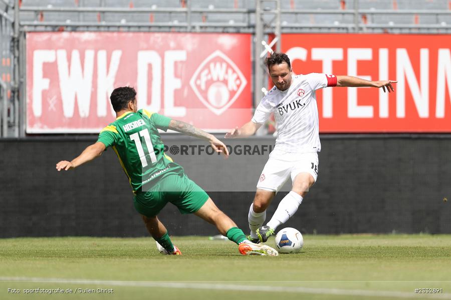 Peter Kurzweg, FLYERALARM Arena, Würzburg, 25.06.2022, RLSW, BFV, sport, action, Fussball, Juni 2022, Saison 2022/2023, Regionalliga Südwest, Regionalliga Bayern, Testspiel, Landesfreundschaftsspiele, OFC, FWK, Kickers Offenbach, FC Würzburger Kickers - Bild-ID: 2332891