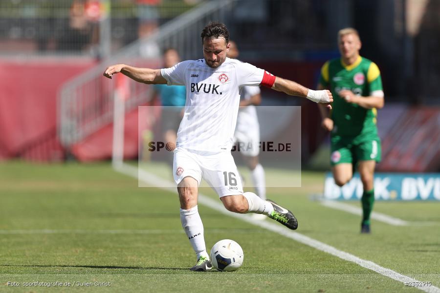 Peter Kurzweg, FLYERALARM Arena, Würzburg, 25.06.2022, RLSW, BFV, sport, action, Fussball, Juni 2022, Saison 2022/2023, Regionalliga Südwest, Regionalliga Bayern, Testspiel, Landesfreundschaftsspiele, OFC, FWK, Kickers Offenbach, FC Würzburger Kickers - Bild-ID: 2332915