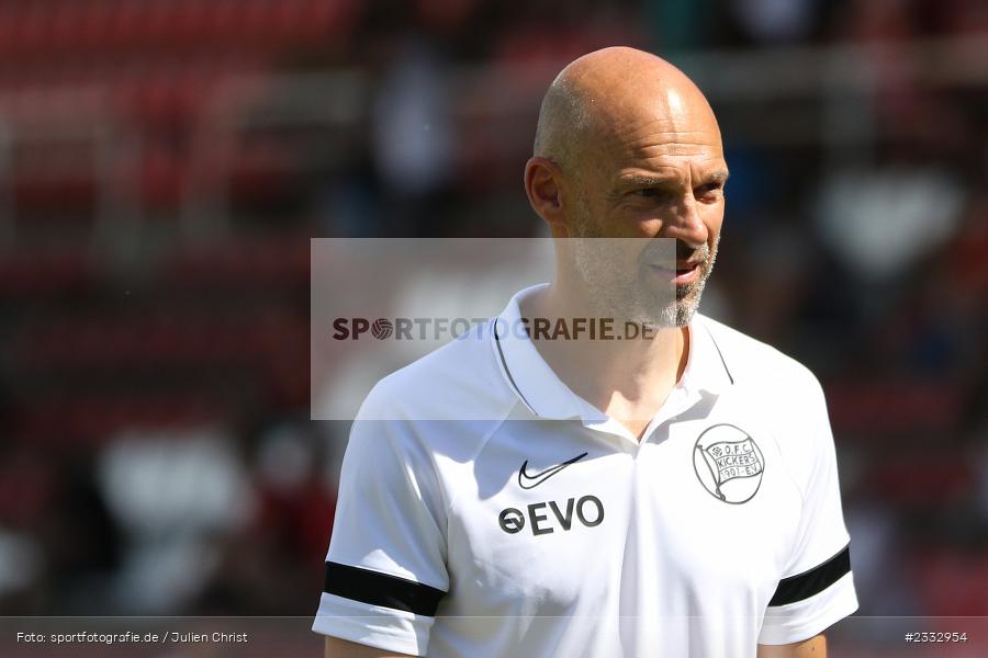 Alexander Schmidt, FLYERALARM Arena, Würzburg, 25.06.2022, RLSW, BFV, sport, action, Fussball, Juni 2022, Saison 2022/2023, Regionalliga Südwest, Regionalliga Bayern, Testspiel, Landesfreundschaftsspiele, OFC, FWK, Kickers Offenbach, FC Würzburger Kickers - Bild-ID: 2332954 Alexander Schmidt, FLYERALARM Arena, Würzburg, 25.06.2022, RLSW, BFV, sport, action, Fussball, Juni 2022, Saison 2022/2023, Regionalliga Südwest, Regionalliga Bayern, Testspiel, Landesfreundschaftsspiele, OFC, FWK, Kickers Offenbach, FC Würzburger Kickers - Bild-ID: 2332954