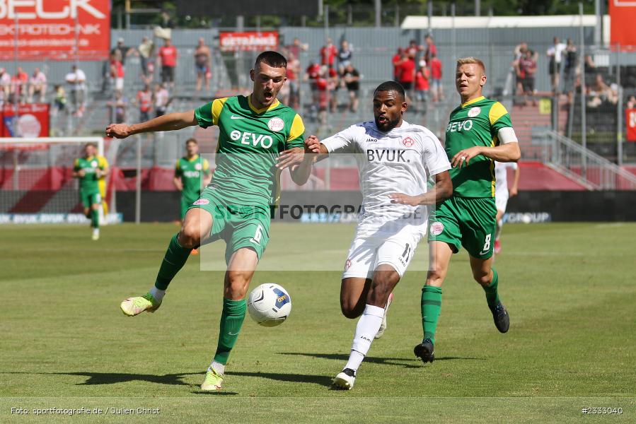 Mateo Andačić, FLYERALARM Arena, Würzburg, 25.06.2022, RLSW, BFV, sport, action, Fussball, Juni 2022, Saison 2022/2023, Regionalliga Südwest, Regionalliga Bayern, Testspiel, Landesfreundschaftsspiele, OFC, FWK, Kickers Offenbach, FC Würzburger Kickers - Bild-ID: 2333040
