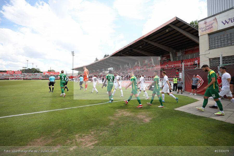FLYERALARM Arena, Würzburg, 26.06.2022, RLSW, BFV, sport, action, Fussball, Juni 2022, Saison 2022/2023, Regionalliga Südwest, Regionalliga Bayern, Testspiel, Landesfreundschaftsspiele, OFC, FWK, Kickers Offenbach, FC Würzburger Kickers - Bild-ID: 2333079