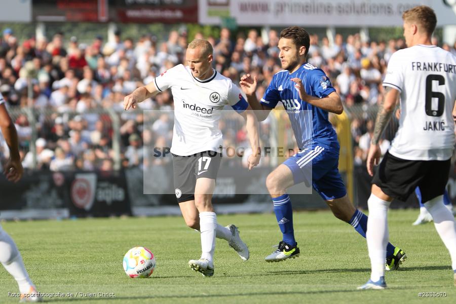 Sebastian Rode, Stadion am Schönbusch, Aschaffenburg, 05.07.2022, DFL, BFV, sport, action, Fussball, Juli 2022, Saison 2022/2023, Bundesliga, Regionalliga Bayern, Testspiel, Landesfreundschaftsspiele, SGE, SVA, Eintracht Frankfurt, SV Viktoria Aschaffenburg - Bild-ID: 2333670 Sebastian Rode, Stadion am Schönbusch, Aschaffenburg, 05.07.2022, DFL, BFV, sport, action, Fussball, Juli 2022, Saison 2022/2023, Bundesliga, Regionalliga Bayern, Testspiel, Landesfreundschaftsspiele, SGE, SVA, Eintracht Frankfurt, SV Viktoria Aschaffenburg - Bild-ID: 2333670