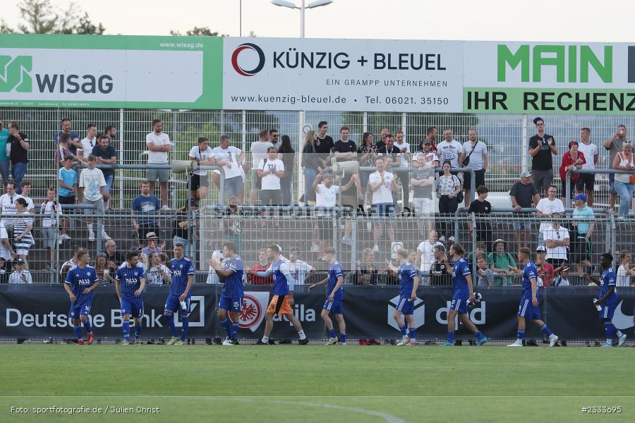 Fans, Stadion am Schönbusch, Aschaffenburg, 05.07.2022, DFL, BFV, sport, action, Fussball, Juli 2022, Saison 2022/2023, Bundesliga, Regionalliga Bayern, Testspiel, Landesfreundschaftsspiele, SGE, SVA, Eintracht Frankfurt, SV Viktoria Aschaffenburg - Bild-ID: 2333695