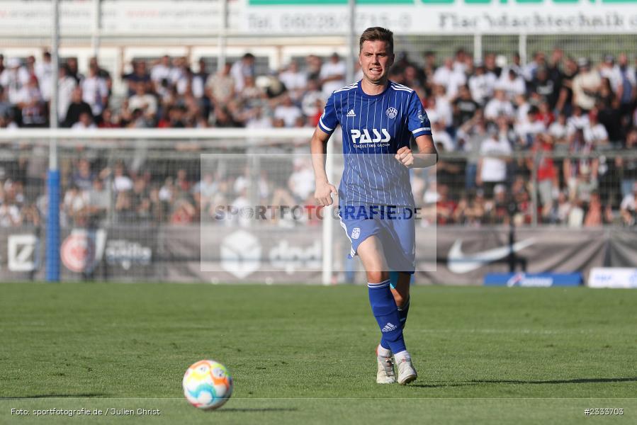 Luca Dähn, Stadion am Schönbusch, Aschaffenburg, 05.07.2022, DFL, BFV, sport, action, Fussball, Juli 2022, Saison 2022/2023, Bundesliga, Regionalliga Bayern, Testspiel, Landesfreundschaftsspiele, SGE, SVA, Eintracht Frankfurt, SV Viktoria Aschaffenburg - Bild-ID: 2333703 Luca Dähn, Stadion am Schönbusch, Aschaffenburg, 05.07.2022, DFL, BFV, sport, action, Fussball, Juli 2022, Saison 2022/2023, Bundesliga, Regionalliga Bayern, Testspiel, Landesfreundschaftsspiele, SGE, SVA, Eintracht Frankfurt, SV Viktoria Aschaffenburg - Bild-ID: 2333703