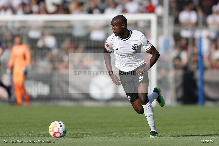 Evan N Dicka, Stadion am Schönbusch, Aschaffenburg, 05.07.2022, DFL, BFV, sport, action, Fussball, Juli 2022, Saison 2022/2023, Bundesliga, Regionalliga Bayern, Testspiel, Landesfreundschaftsspiele, SGE, SVA, Eintracht Frankfurt, SV Viktoria Aschaffenburg - Bild-ID: 2333704 Evan N Dicka, Stadion am Schönbusch, Aschaffenburg, 05.07.2022, DFL, BFV, sport, action, Fussball, Juli 2022, Saison 2022/2023, Bundesliga, Regionalliga Bayern, Testspiel, Landesfreundschaftsspiele, SGE, SVA, Eintracht Frankfurt, SV Viktoria Aschaffenburg - Bild-ID: 2333704