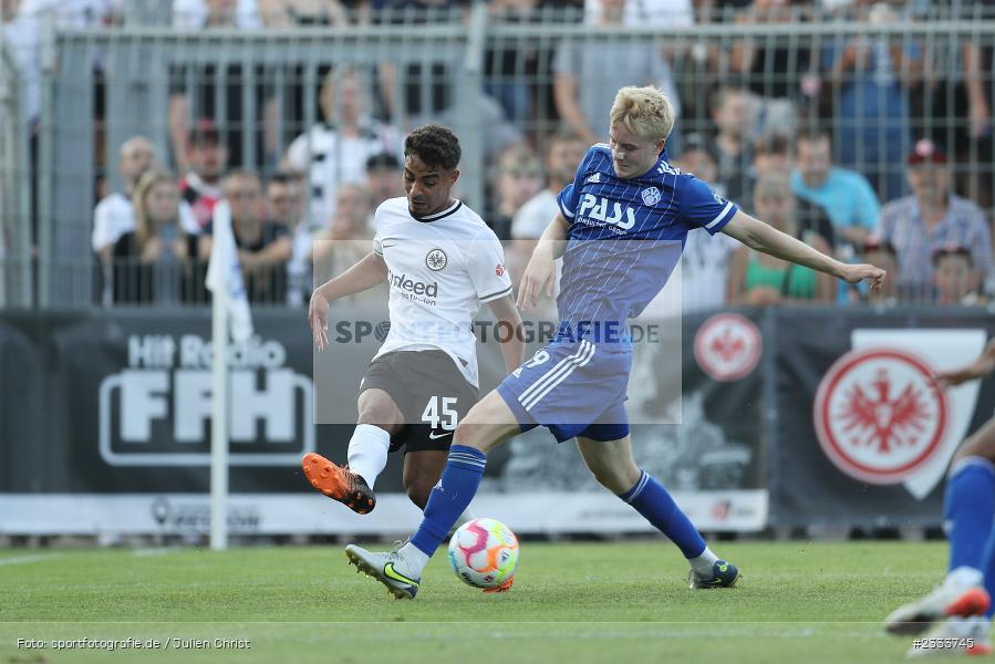 Mehdi Loune, Stadion am Schönbusch, Aschaffenburg, 05.07.2022, DFL, BFV, sport, action, Fussball, Juli 2022, Saison 2022/2023, Bundesliga, Regionalliga Bayern, Testspiel, Landesfreundschaftsspiele, SGE, SVA, Eintracht Frankfurt, SV Viktoria Aschaffenburg - Bild-ID: 2333745 Mehdi Loune, Stadion am Schönbusch, Aschaffenburg, 05.07.2022, DFL, BFV, sport, action, Fussball, Juli 2022, Saison 2022/2023, Bundesliga, Regionalliga Bayern, Testspiel, Landesfreundschaftsspiele, SGE, SVA, Eintracht Frankfurt, SV Viktoria Aschaffenburg - Bild-ID: 2333745