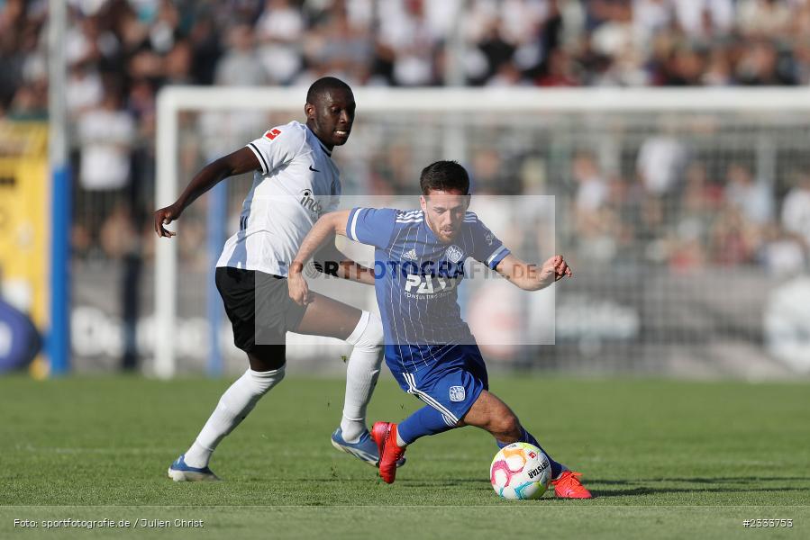 Silas Tom Zehnder, Stadion am Schönbusch, Aschaffenburg, 05.07.2022, DFL, BFV, sport, action, Fussball, Juli 2022, Saison 2022/2023, Bundesliga, Regionalliga Bayern, Testspiel, Landesfreundschaftsspiele, SGE, SVA, Eintracht Frankfurt, SV Viktoria Aschaffenburg - Bild-ID: 2333753 Silas Tom Zehnder, Stadion am Schönbusch, Aschaffenburg, 05.07.2022, DFL, BFV, sport, action, Fussball, Juli 2022, Saison 2022/2023, Bundesliga, Regionalliga Bayern, Testspiel, Landesfreundschaftsspiele, SGE, SVA, Eintracht Frankfurt, SV Viktoria Aschaffenburg - Bild-ID: 2333753