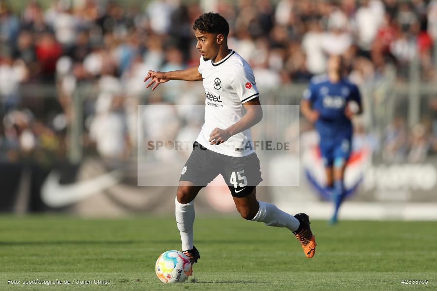 Mehdi Loune, Stadion am Schönbusch, Aschaffenburg, 05.07.2022, DFL, BFV, sport, action, Fussball, Juli 2022, Saison 2022/2023, Bundesliga, Regionalliga Bayern, Testspiel, Landesfreundschaftsspiele, SGE, SVA, Eintracht Frankfurt, SV Viktoria Aschaffenburg - Bild-ID: 2333765 Mehdi Loune, Stadion am Schönbusch, Aschaffenburg, 05.07.2022, DFL, BFV, sport, action, Fussball, Juli 2022, Saison 2022/2023, Bundesliga, Regionalliga Bayern, Testspiel, Landesfreundschaftsspiele, SGE, SVA, Eintracht Frankfurt, SV Viktoria Aschaffenburg - Bild-ID: 2333765
