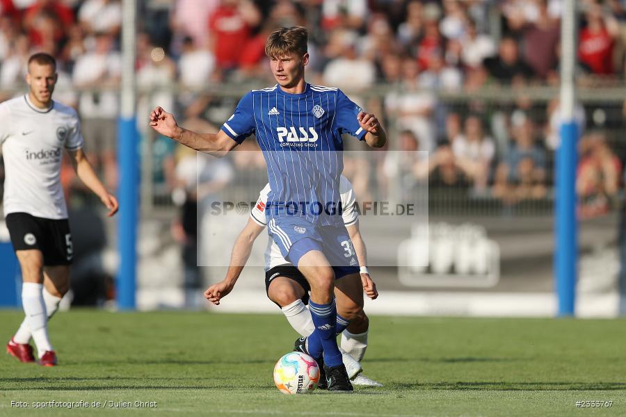 Niklas Borger, Stadion am Schönbusch, Aschaffenburg, 05.07.2022, DFL, BFV, sport, action, Fussball, Juli 2022, Saison 2022/2023, Bundesliga, Regionalliga Bayern, Testspiel, Landesfreundschaftsspiele, SGE, SVA, Eintracht Frankfurt, SV Viktoria Aschaffenburg - Bild-ID: 2333767 Niklas Borger, Stadion am Schönbusch, Aschaffenburg, 05.07.2022, DFL, BFV, sport, action, Fussball, Juli 2022, Saison 2022/2023, Bundesliga, Regionalliga Bayern, Testspiel, Landesfreundschaftsspiele, SGE, SVA, Eintracht Frankfurt, SV Viktoria Aschaffenburg - Bild-ID: 2333767