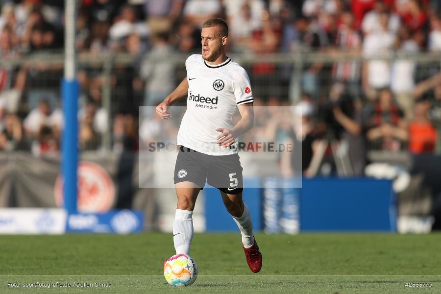Hrvoje Smolčić, Stadion am Schönbusch, Aschaffenburg, 05.07.2022, DFL, BFV, sport, action, Fussball, Juli 2022, Saison 2022/2023, Bundesliga, Regionalliga Bayern, Testspiel, Landesfreundschaftsspiele, SGE, SVA, Eintracht Frankfurt, SV Viktoria Aschaffenburg - Bild-ID: 2333770 Hrvoje Smolčić, Stadion am Schönbusch, Aschaffenburg, 05.07.2022, DFL, BFV, sport, action, Fussball, Juli 2022, Saison 2022/2023, Bundesliga, Regionalliga Bayern, Testspiel, Landesfreundschaftsspiele, SGE, SVA, Eintracht Frankfurt, SV Viktoria Aschaffenburg - Bild-ID: 2333770