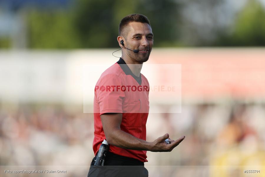 Schiedsrichter, Maximilian Ziegler, Stadion am Schönbusch, Aschaffenburg, 05.07.2022, DFL, BFV, sport, action, Fussball, Juli 2022, Saison 2022/2023, Bundesliga, Regionalliga Bayern, Testspiel, Landesfreundschaftsspiele, SGE, SVA, Eintracht Frankfurt, SV Viktoria Aschaffenburg - Bild-ID: 2333791 Schiedsrichter, Maximilian Ziegler, Stadion am Schönbusch, Aschaffenburg, 05.07.2022, DFL, BFV, sport, action, Fussball, Juli 2022, Saison 2022/2023, Bundesliga, Regionalliga Bayern, Testspiel, Landesfreundschaftsspiele, SGE, SVA, Eintracht Frankfurt, SV Viktoria Aschaffenburg - Bild-ID: 2333791