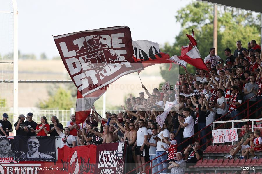 Stimmung, Liebe deine Stadt, Fahne, FLYERALARM Arena, Würzburg, 15.07.2022, BFV, sport, action, Fussball, Juli 2022, Saison 2022/2023, Regionalliga Bayern, SpVgg Hankofen-Hailing, FC Würzburger Kickers - Bild-ID: 2334154 Stimmung, Liebe deine Stadt, Fahne, FLYERALARM Arena, Würzburg, 15.07.2022, BFV, sport, action, Fussball, Juli 2022, Saison 2022/2023, Regionalliga Bayern, SpVgg Hankofen-Hailing, FC Würzburger Kickers - Bild-ID: 2334154