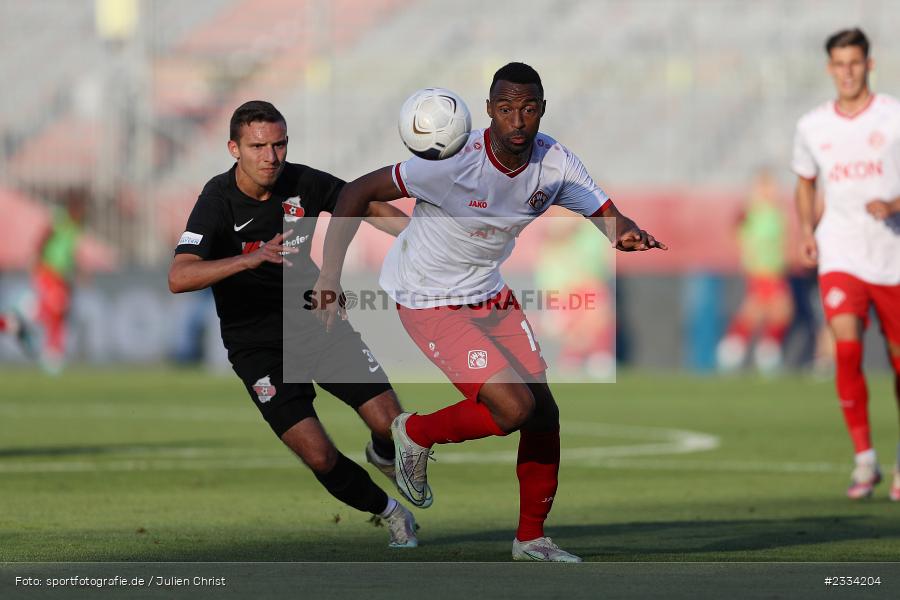 Saliou Sané, FLYERALARM Arena, Würzburg, 15.07.2022, BFV, sport, action, Fussball, Juli 2022, Saison 2022/2023, Regionalliga Bayern, SpVgg Hankofen-Hailing, FC Würzburger Kickers - Bild-ID: 2334204 Saliou Sané, FLYERALARM Arena, Würzburg, 15.07.2022, BFV, sport, action, Fussball, Juli 2022, Saison 2022/2023, Regionalliga Bayern, SpVgg Hankofen-Hailing, FC Würzburger Kickers - Bild-ID: 2334204