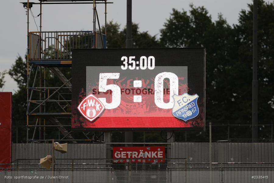 Anzeigetafel, FLYERALARM Arena, Würzburg, 29.07.2022, BFV, sport, action, Fussball, Juli 2022, Saison 2022/2023, Regionalliga Bayern, FCP, FWK, FC Pipinsried, FC Würzburger Kickers - Bild-ID: 2335415
