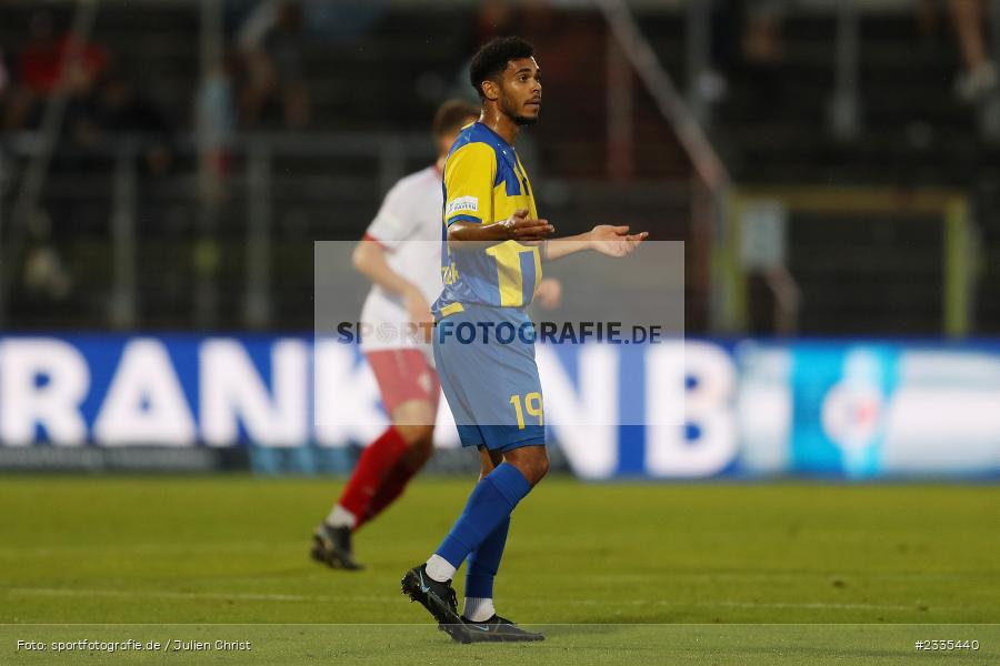 Nickoy Ricter, FLYERALARM Arena, Würzburg, 29.07.2022, BFV, sport, action, Fussball, Juli 2022, Saison 2022/2023, Regionalliga Bayern, FCP, FWK, FC Pipinsried, FC Würzburger Kickers - Bild-ID: 2335440