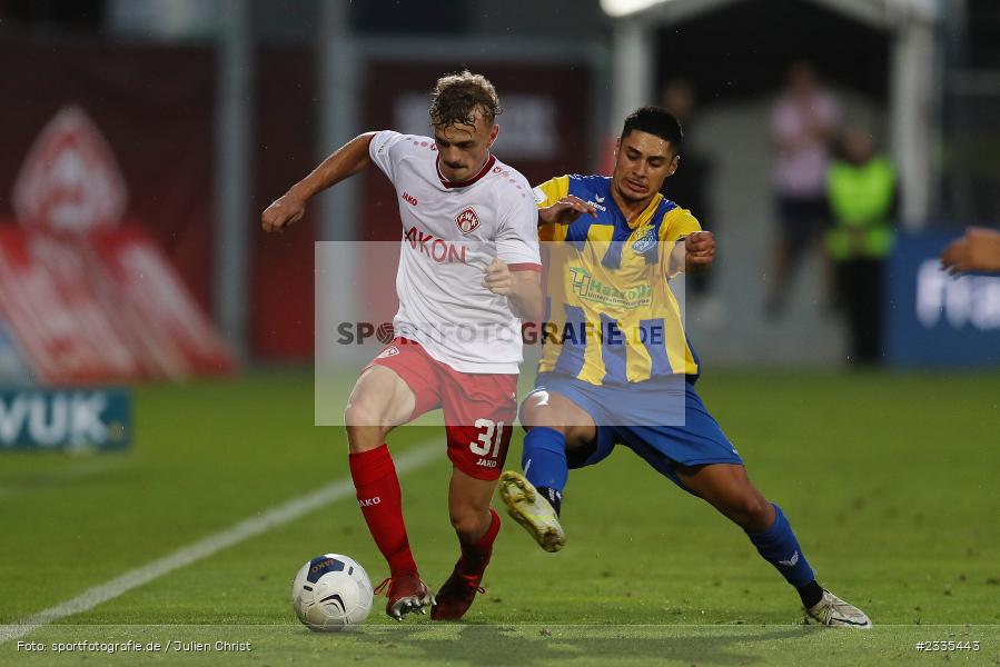 Tim Littmann, FLYERALARM Arena, Würzburg, 29.07.2022, BFV, sport, action, Fussball, Juli 2022, Saison 2022/2023, Regionalliga Bayern, FCP, FWK, FC Pipinsried, FC Würzburger Kickers - Bild-ID: 2335443