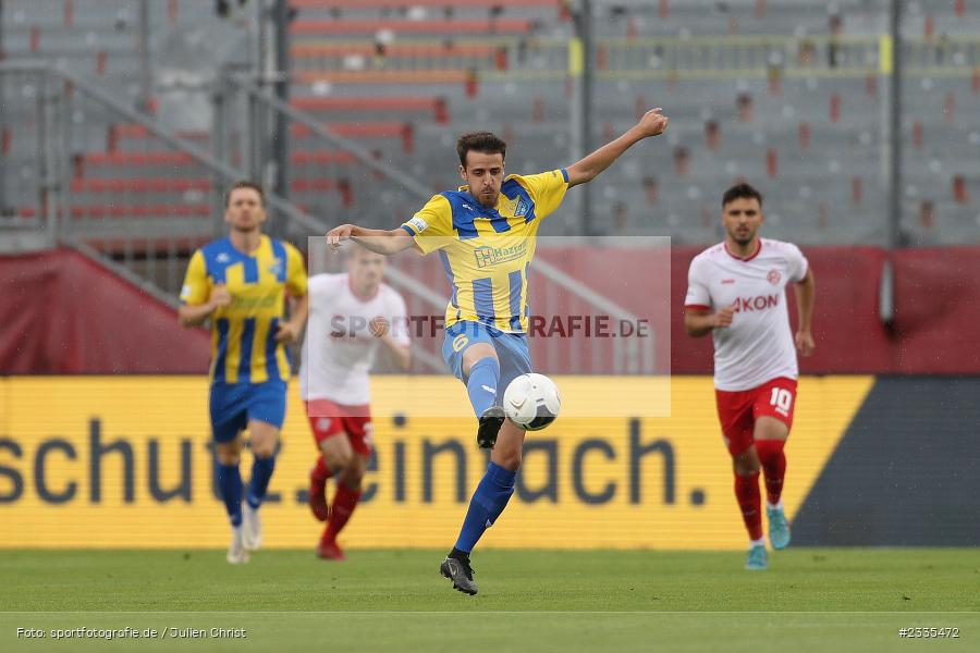 Daniel Jelisic, FLYERALARM Arena, Würzburg, 29.07.2022, BFV, sport, action, Fussball, Juli 2022, Saison 2022/2023, Regionalliga Bayern, FCP, FWK, FC Pipinsried, FC Würzburger Kickers - Bild-ID: 2335472