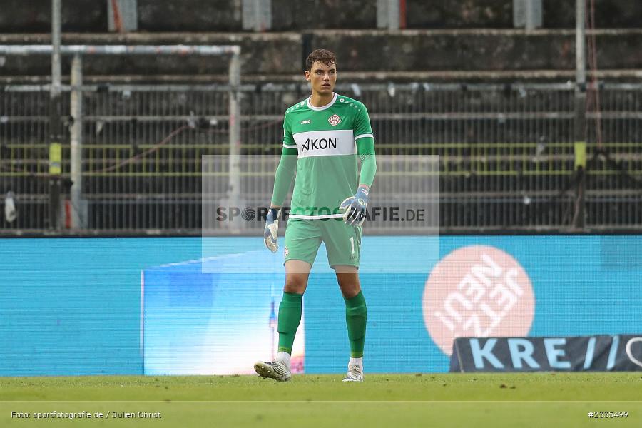 Marc Richter, FLYERALARM Arena, Würzburg, 29.07.2022, BFV, sport, action, Fussball, Juli 2022, Saison 2022/2023, Regionalliga Bayern, FCP, FWK, FC Pipinsried, FC Würzburger Kickers - Bild-ID: 2335499 Marc Richter, FLYERALARM Arena, Würzburg, 29.07.2022, BFV, sport, action, Fussball, Juli 2022, Saison 2022/2023, Regionalliga Bayern, FCP, FWK, FC Pipinsried, FC Würzburger Kickers - Bild-ID: 2335499