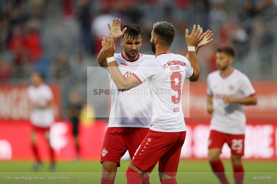 Dardan Karimani, FLYERALARM Arena, Würzburg, 29.07.2022, BFV, sport, action, Fussball, Juli 2022, Saison 2022/2023, Regionalliga Bayern, FCP, FWK, FC Pipinsried, FC Würzburger Kickers - Bild-ID: 2335509 Dardan Karimani, FLYERALARM Arena, Würzburg, 29.07.2022, BFV, sport, action, Fussball, Juli 2022, Saison 2022/2023, Regionalliga Bayern, FCP, FWK, FC Pipinsried, FC Würzburger Kickers - Bild-ID: 2335509