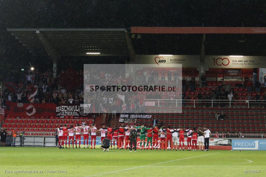 Team, Fans, FLYERALARM Arena, Würzburg, 29.07.2022, BFV, sport, action, Fussball, Juli 2022, Saison 2022/2023, Regionalliga Bayern, FCP, FWK, FC Pipinsried, FC Würzburger Kickers - Bild-ID: 2335547
