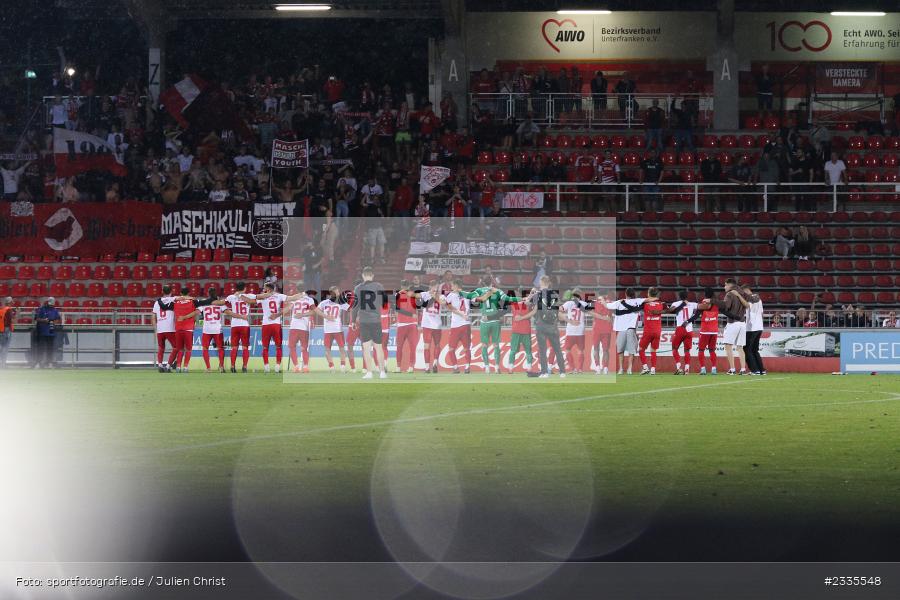 Team, Fans, FLYERALARM Arena, Würzburg, 29.07.2022, BFV, sport, action, Fussball, Juli 2022, Saison 2022/2023, Regionalliga Bayern, FCP, FWK, FC Pipinsried, FC Würzburger Kickers - Bild-ID: 2335548