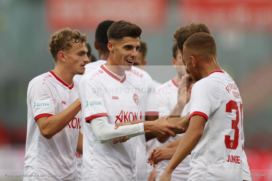 Ivan Franjic, FLYERALARM Arena, Würzburg, 29.07.2022, BFV, sport, action, Fussball, Juli 2022, Saison 2022/2023, Regionalliga Bayern, FCP, FWK, FC Pipinsried, FC Würzburger Kickers - Bild-ID: 2335590