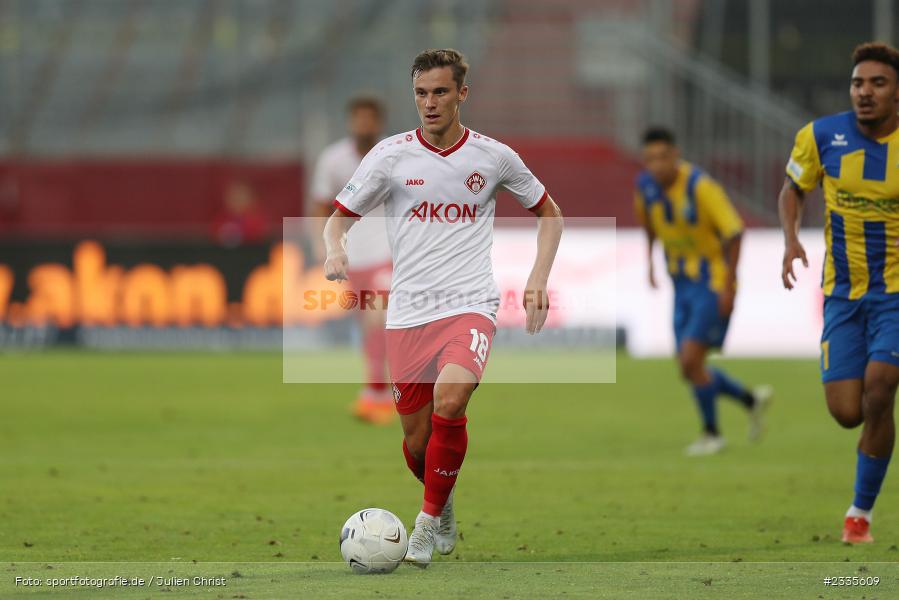 Maximilian Zaiser, FLYERALARM Arena, Würzburg, 29.07.2022, BFV, sport, action, Fussball, Juli 2022, Saison 2022/2023, Regionalliga Bayern, FCP, FWK, FC Pipinsried, FC Würzburger Kickers - Bild-ID: 2335609