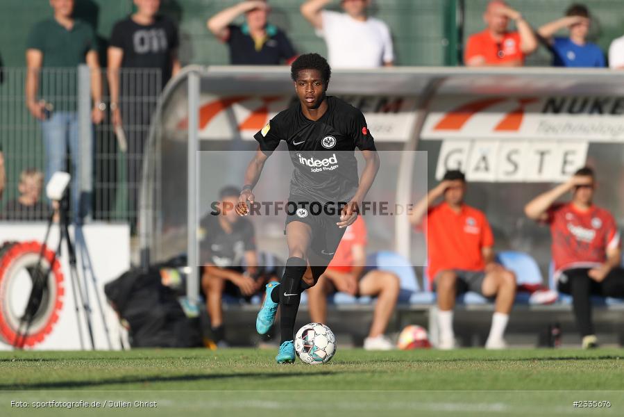 Divaio Jhair Bobson, Main-Echo Arena, Alzenau, 30.07.2022, HEL, sport, action, Fussball, Juli 2022, Saison 2022/2023, Lotto Hessenliga, SGE, FCB, Eintracht Frankfurt U21, FC Bayern Alzenau - Bild-ID: 2335676 Divaio Jhair Bobson, Main-Echo Arena, Alzenau, 30.07.2022, HEL, sport, action, Fussball, Juli 2022, Saison 2022/2023, Lotto Hessenliga, SGE, FCB, Eintracht Frankfurt U21, FC Bayern Alzenau - Bild-ID: 2335676