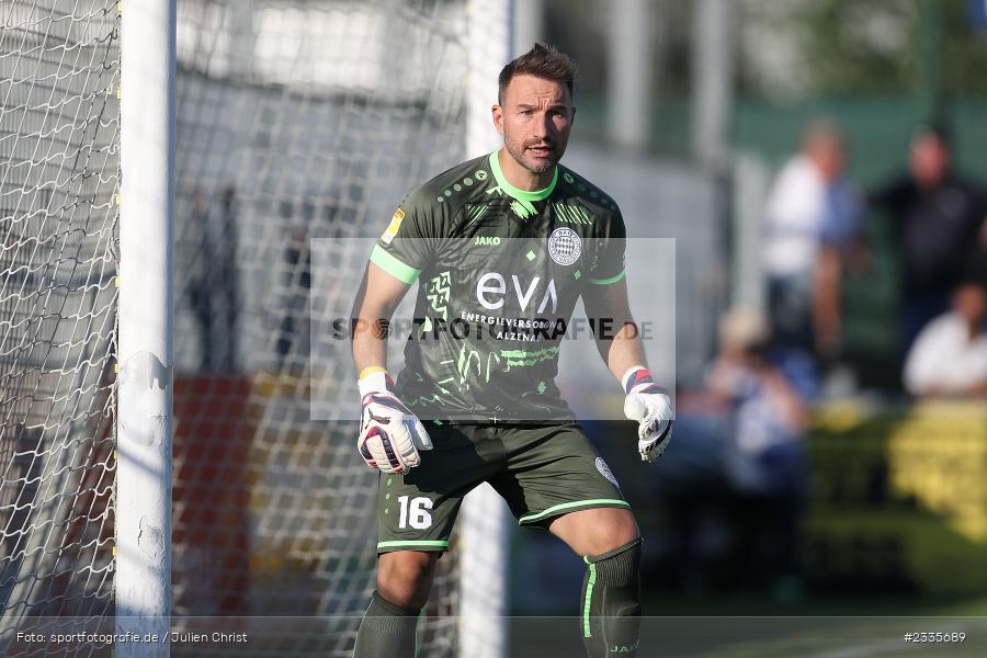 Daniel Endres, Main-Echo Arena, Alzenau, 30.07.2022, HEL, sport, action, Fussball, Juli 2022, Saison 2022/2023, Lotto Hessenliga, SGE, FCB, Eintracht Frankfurt U21, FC Bayern Alzenau - Bild-ID: 2335689 Daniel Endres, Main-Echo Arena, Alzenau, 30.07.2022, HEL, sport, action, Fussball, Juli 2022, Saison 2022/2023, Lotto Hessenliga, SGE, FCB, Eintracht Frankfurt U21, FC Bayern Alzenau - Bild-ID: 2335689