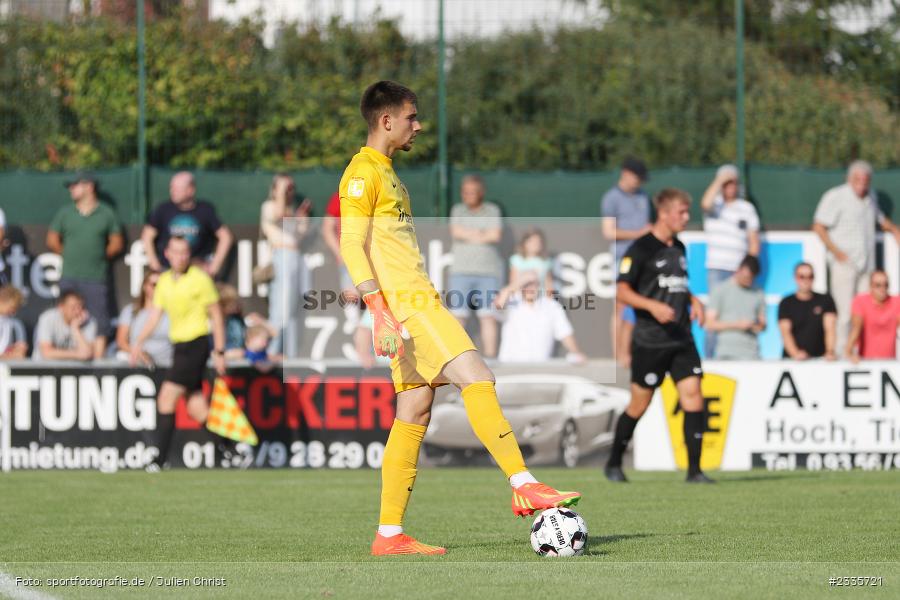 Matteo Bignetti, Main-Echo Arena, Alzenau, 30.07.2022, HEL, sport, action, Fussball, Juli 2022, Saison 2022/2023, Lotto Hessenliga, SGE, FCB, Eintracht Frankfurt U21, FC Bayern Alzenau - Bild-ID: 2335721 Matteo Bignetti, Main-Echo Arena, Alzenau, 30.07.2022, HEL, sport, action, Fussball, Juli 2022, Saison 2022/2023, Lotto Hessenliga, SGE, FCB, Eintracht Frankfurt U21, FC Bayern Alzenau - Bild-ID: 2335721