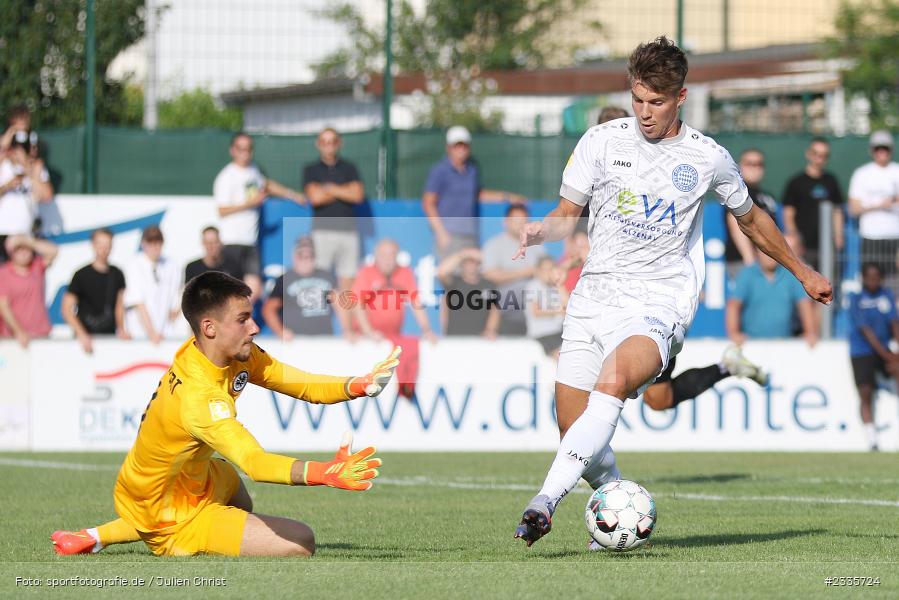 Paul Seikel, Main-Echo Arena, Alzenau, 30.07.2022, HEL, sport, action, Fussball, Juli 2022, Saison 2022/2023, Lotto Hessenliga, SGE, FCB, Eintracht Frankfurt U21, FC Bayern Alzenau - Bild-ID: 2335724 Paul Seikel, Main-Echo Arena, Alzenau, 30.07.2022, HEL, sport, action, Fussball, Juli 2022, Saison 2022/2023, Lotto Hessenliga, SGE, FCB, Eintracht Frankfurt U21, FC Bayern Alzenau - Bild-ID: 2335724