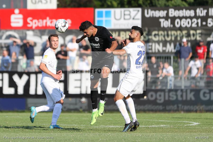 Zubayr Amiri, Main-Echo Arena, Alzenau, 30.07.2022, HEL, sport, action, Fussball, Juli 2022, Saison 2022/2023, Lotto Hessenliga, SGE, FCB, Eintracht Frankfurt U21, FC Bayern Alzenau - Bild-ID: 2335728