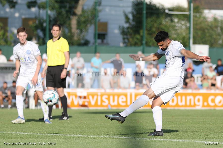 Saher Bhatti, Main-Echo Arena, Alzenau, 30.07.2022, HEL, sport, action, Fussball, Juli 2022, Saison 2022/2023, Lotto Hessenliga, SGE, FCB, Eintracht Frankfurt U21, FC Bayern Alzenau - Bild-ID: 2335729 Saher Bhatti, Main-Echo Arena, Alzenau, 30.07.2022, HEL, sport, action, Fussball, Juli 2022, Saison 2022/2023, Lotto Hessenliga, SGE, FCB, Eintracht Frankfurt U21, FC Bayern Alzenau - Bild-ID: 2335729