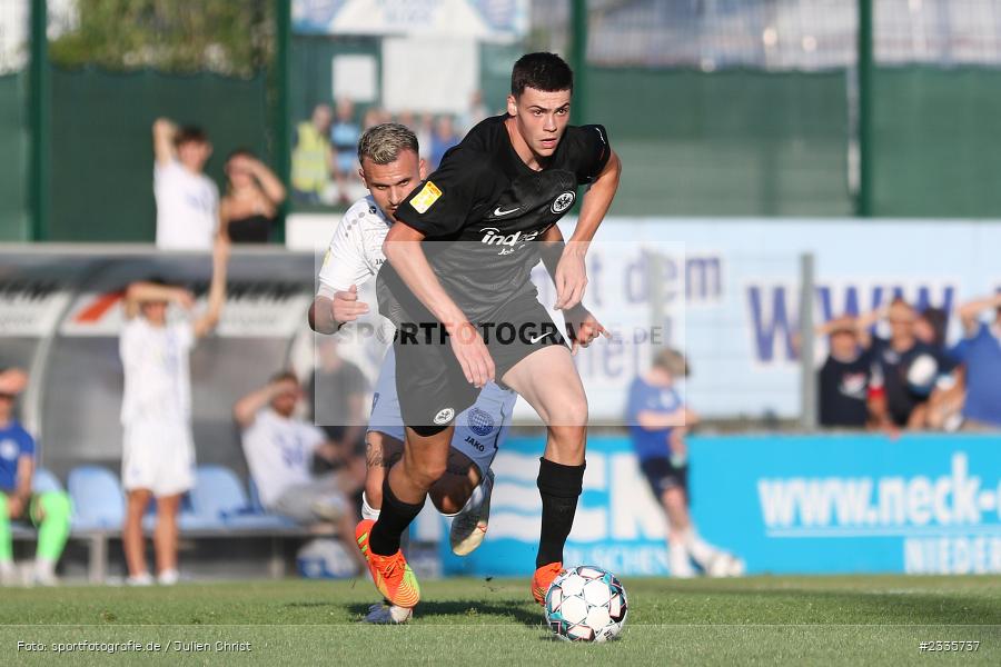 Marcel Wenig, Main-Echo Arena, Alzenau, 30.07.2022, HEL, sport, action, Fussball, Juli 2022, Saison 2022/2023, Lotto Hessenliga, SGE, FCB, Eintracht Frankfurt U21, FC Bayern Alzenau - Bild-ID: 2335737 Marcel Wenig, Main-Echo Arena, Alzenau, 30.07.2022, HEL, sport, action, Fussball, Juli 2022, Saison 2022/2023, Lotto Hessenliga, SGE, FCB, Eintracht Frankfurt U21, FC Bayern Alzenau - Bild-ID: 2335737