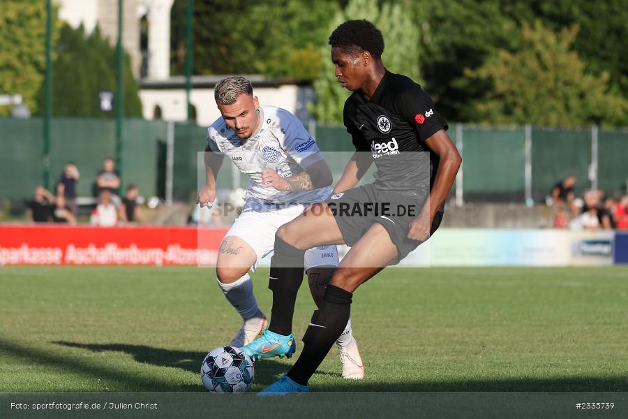 Divaio Jhair Bobson, Main-Echo Arena, Alzenau, 30.07.2022, HEL, sport, action, Fussball, Juli 2022, Saison 2022/2023, Lotto Hessenliga, SGE, FCB, Eintracht Frankfurt U21, FC Bayern Alzenau - Bild-ID: 2335739 Divaio Jhair Bobson, Main-Echo Arena, Alzenau, 30.07.2022, HEL, sport, action, Fussball, Juli 2022, Saison 2022/2023, Lotto Hessenliga, SGE, FCB, Eintracht Frankfurt U21, FC Bayern Alzenau - Bild-ID: 2335739